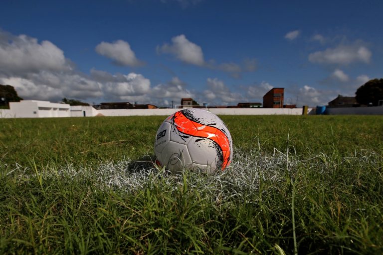 Câmara discute tributação de clubes de futebol